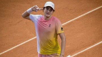 João Fonseca é campeão do ATP 250 de Buenos Aires